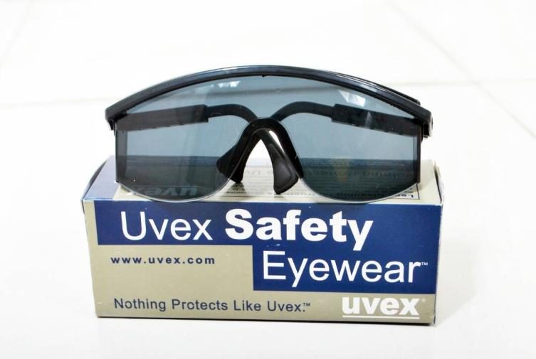 Uvex Safety Goggles, Anti-Scratch Lens
